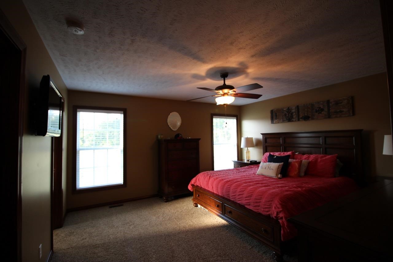 10410 Wolfinger Rd, Mount Vernon, IN 47620 photo 20