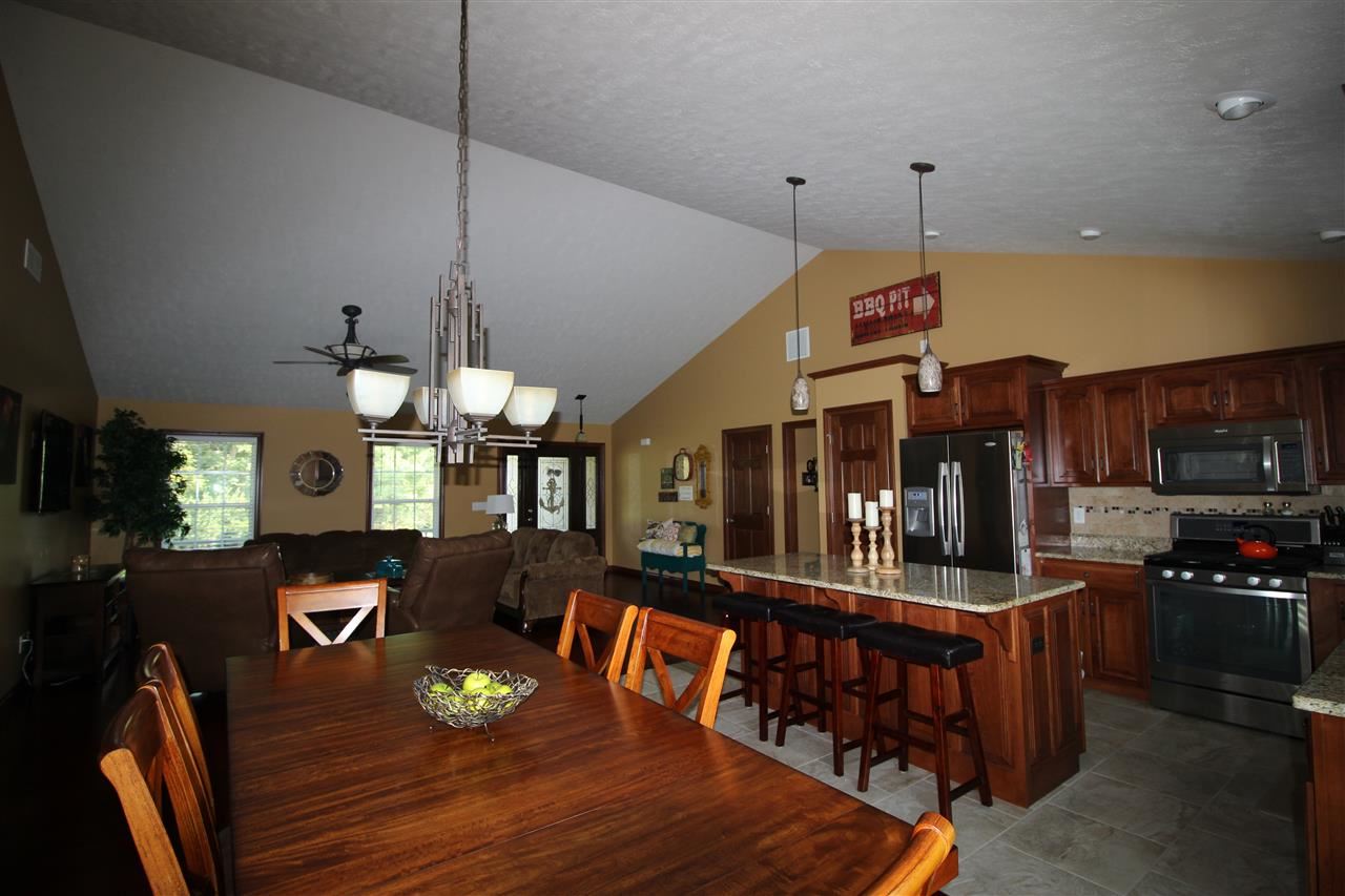10410 Wolfinger Rd, Mount Vernon, IN 47620 photo 10
