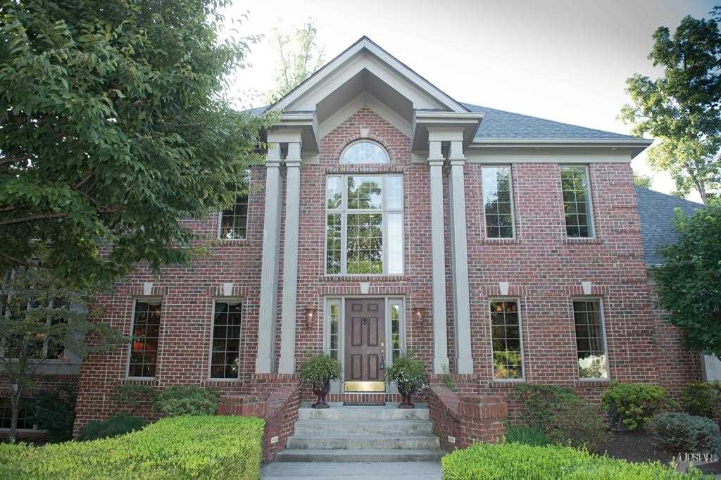 2606 Baywood Trl, Fort Wayne, IN 46845 photo 1
