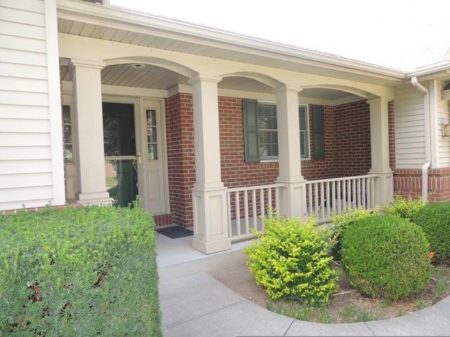 1826 Kentfield Way, Goshen, IN 46526 photo 2