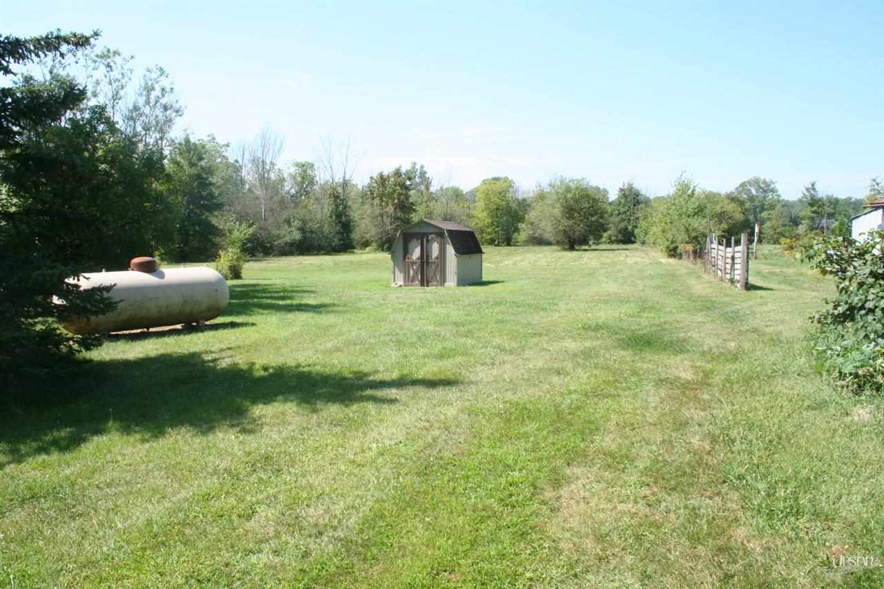 15935 Hand Rd, Huntertown, IN 46748 photo 2
