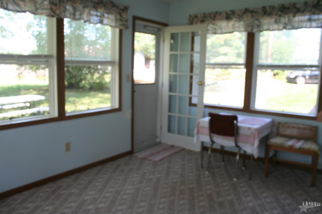 15935 Hand Rd, Huntertown, IN 46748 photo 5
