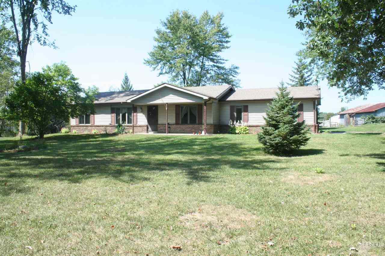 15935 Hand Rd, Huntertown, IN 46748 photo 1