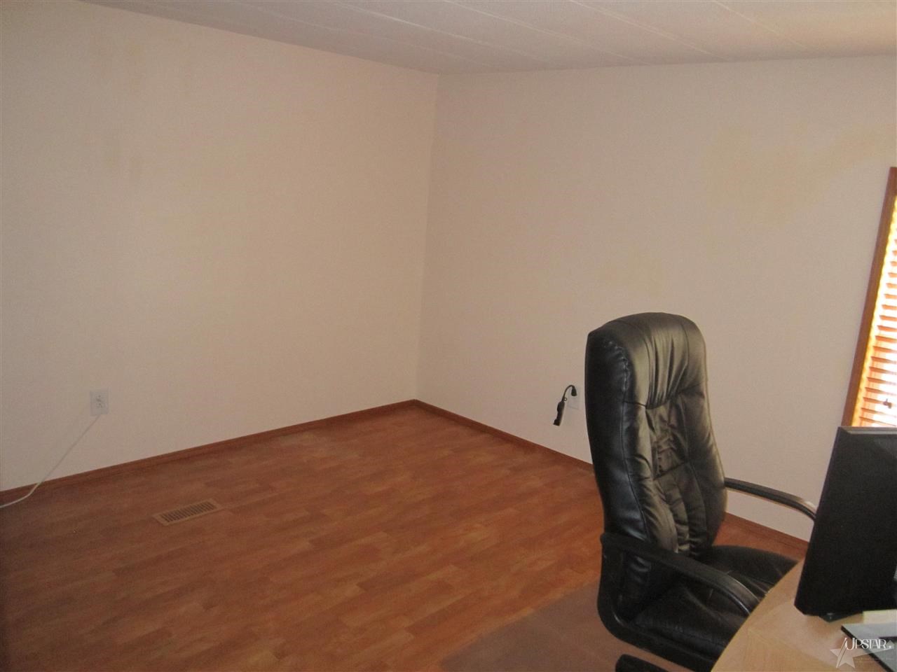 4520 S State Road 9, Columbia City, IN 46725 photo 11