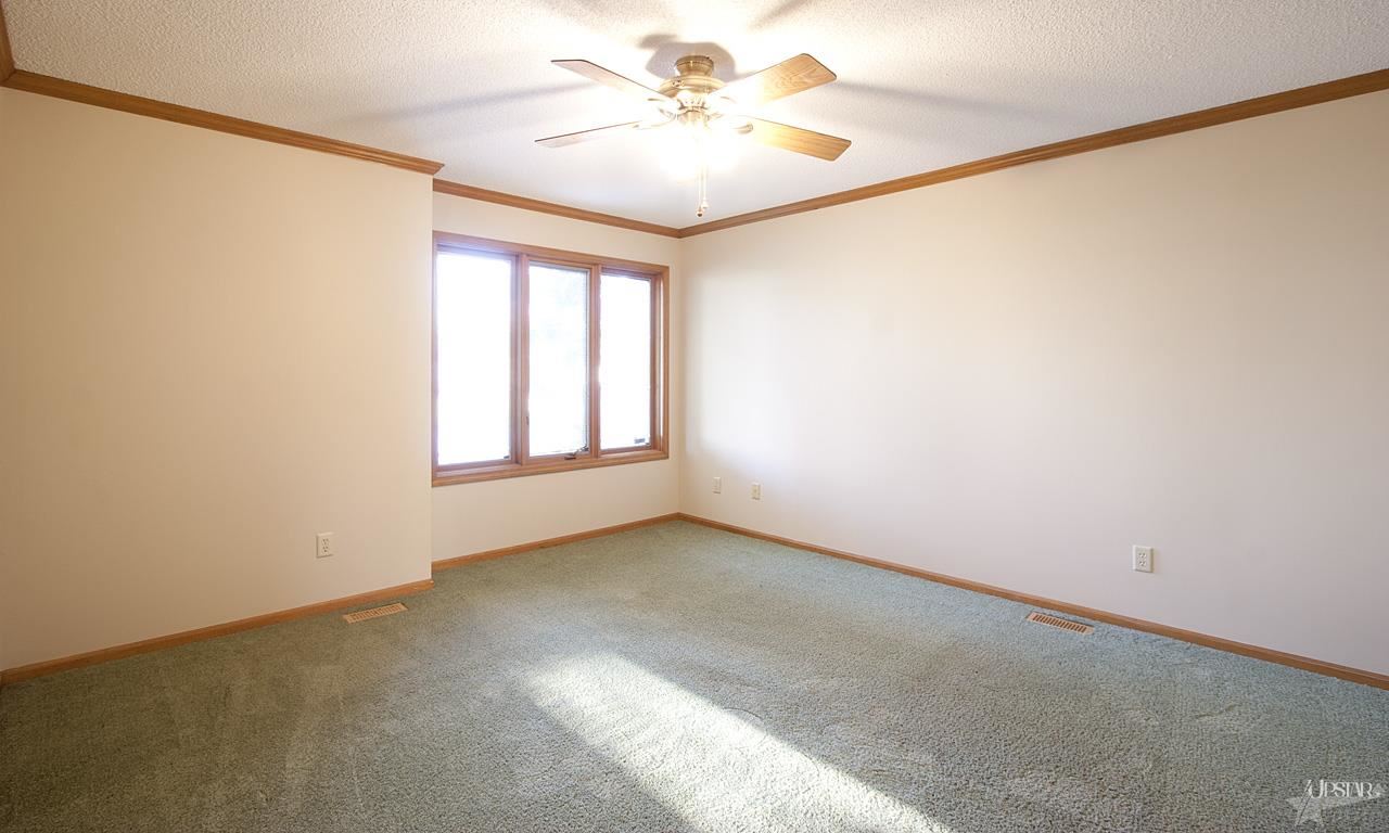 6125 Black Oak Blvd, Fort Wayne, IN 46835 photo 13