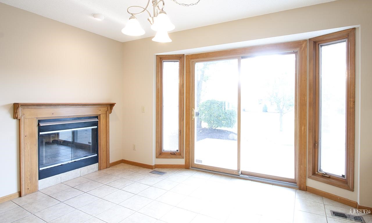 6125 Black Oak Blvd, Fort Wayne, IN 46835 photo 11