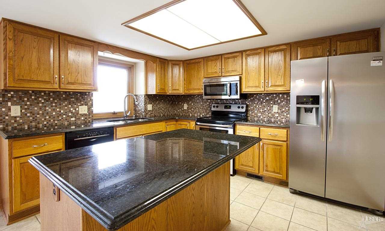 6125 Black Oak Blvd, Fort Wayne, IN 46835 photo 10