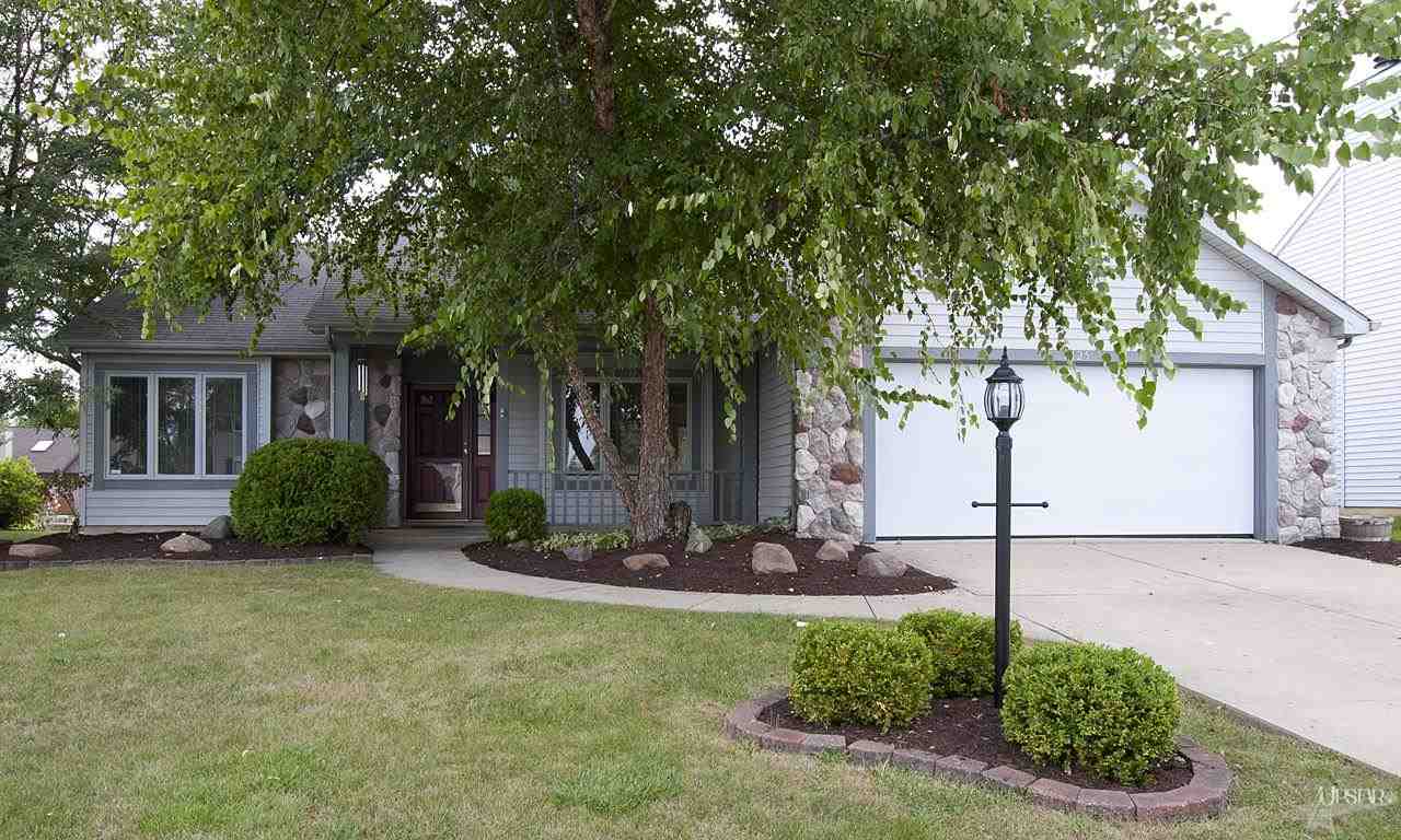 6125 Black Oak Blvd, Fort Wayne, IN 46835 photo 1