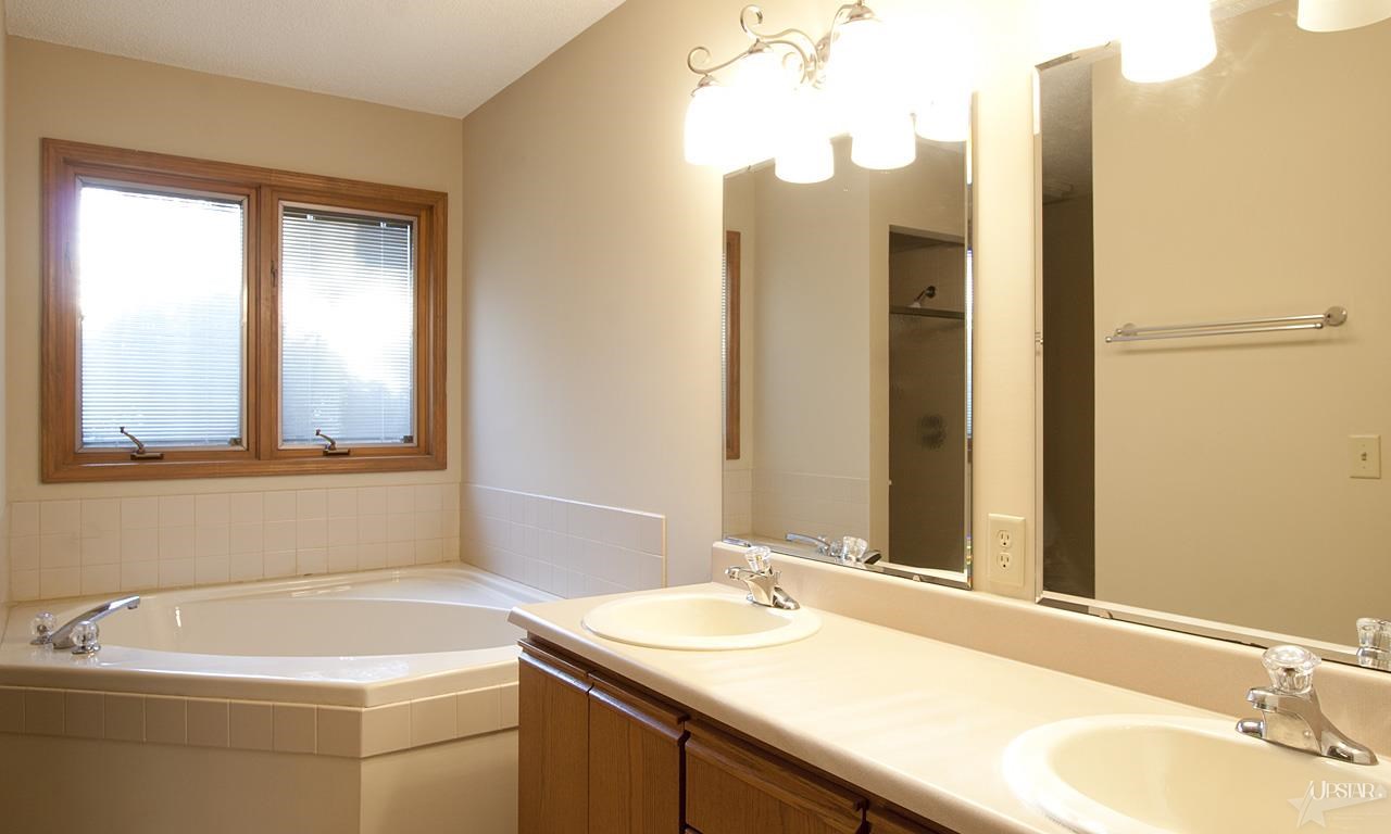 6125 Black Oak Blvd, Fort Wayne, IN 46835 photo 14