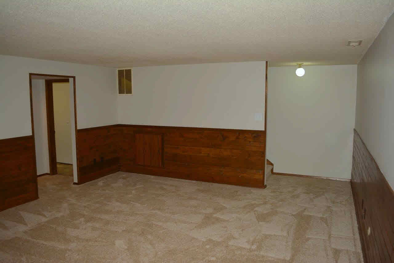 2916 S Scott Dr, Yorktown, IN 47396 photo 16
