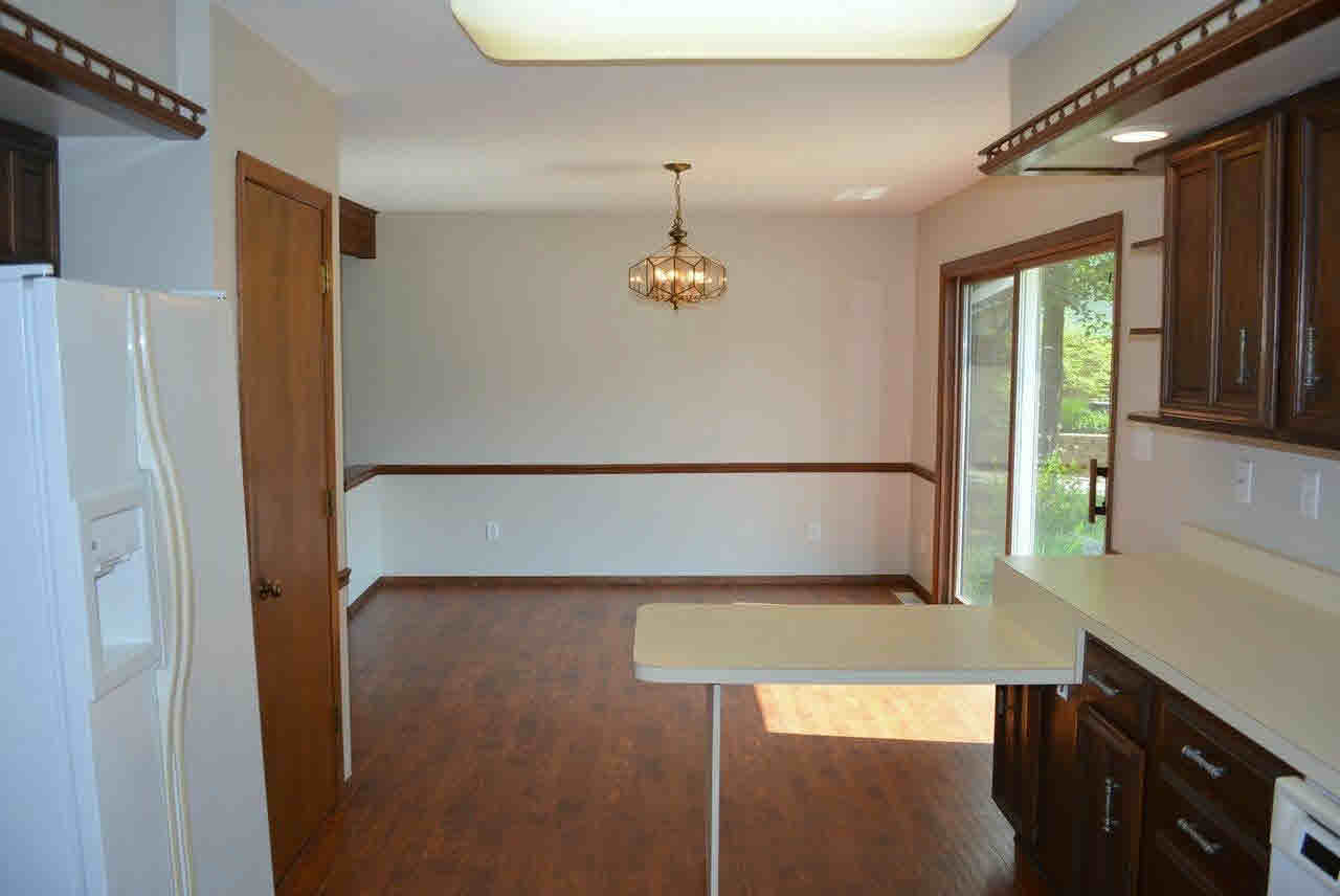 2916 S Scott Dr, Yorktown, IN 47396 photo 10