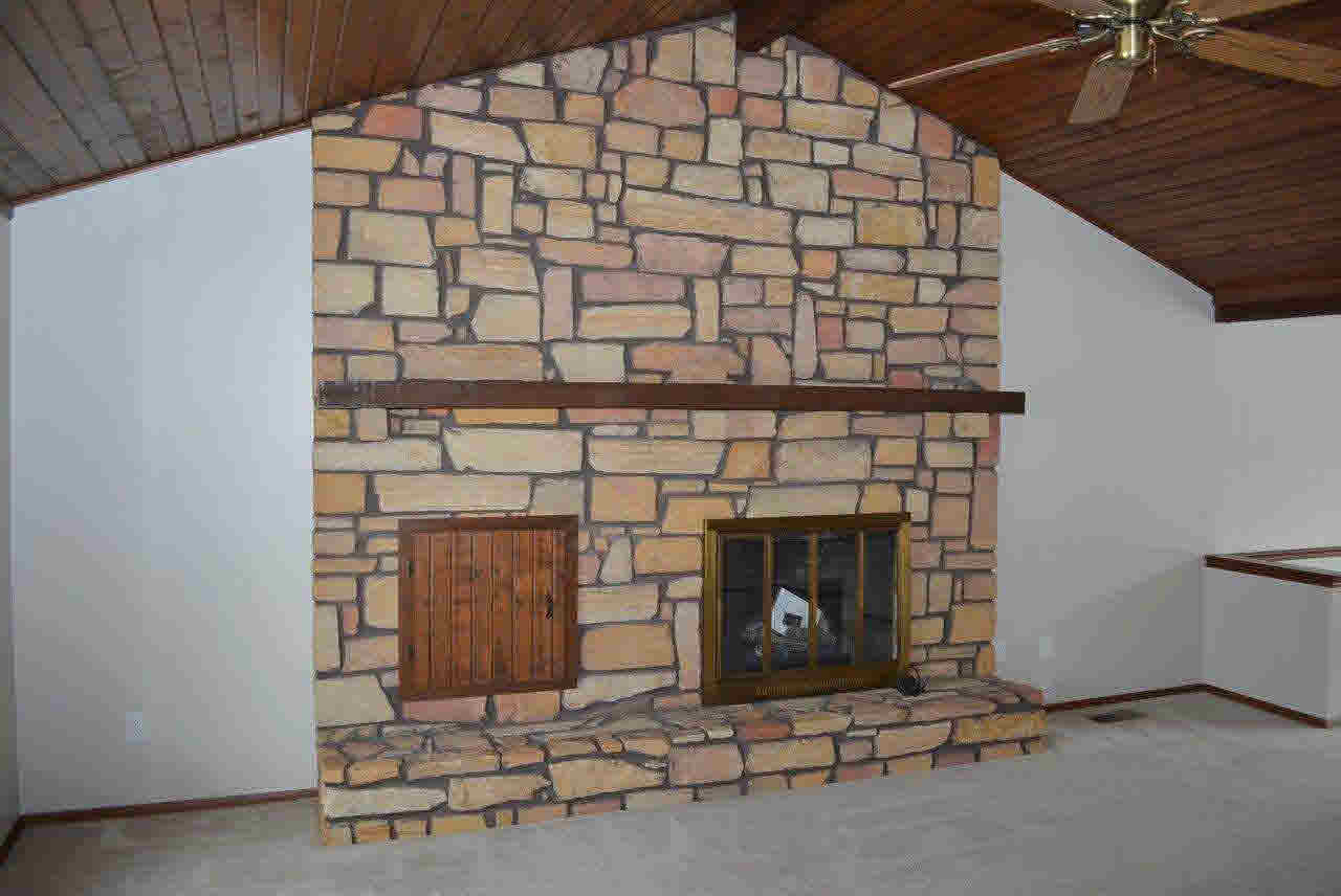 2916 S Scott Dr, Yorktown, IN 47396 photo 8