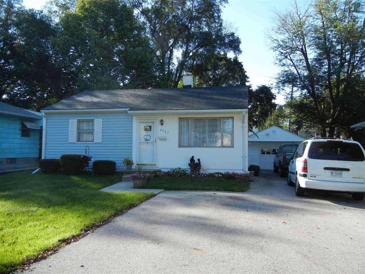 2927 Vinton St, Lafayette, IN 47904 photo 2