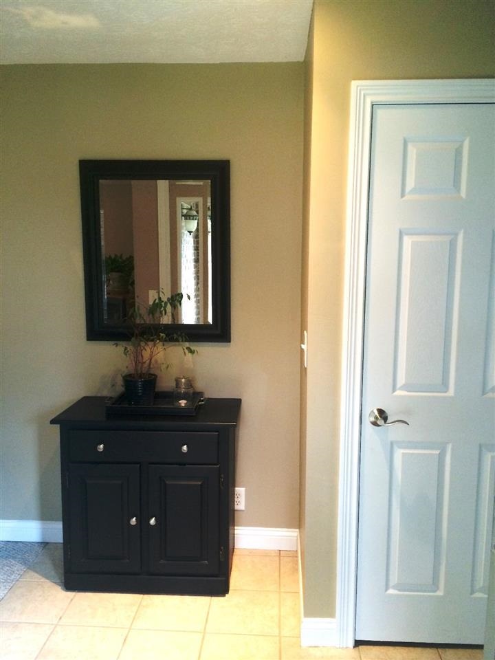 138 Crestview Dr, Rossville, IN 46065 photo 2