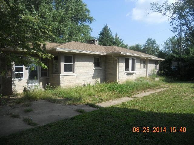 13401 Woodland Ln, Evansville, IN 47725 photo 1