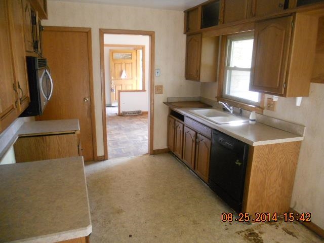 13401 Woodland Ln, Evansville, IN 47725 photo 3