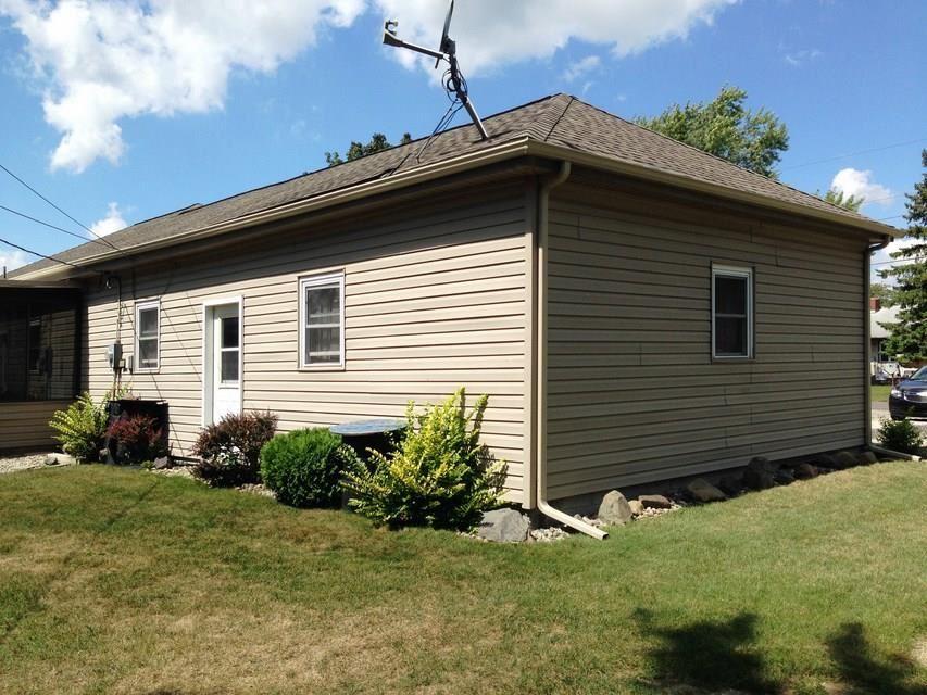 320 W Liberty St, Butler, IN 46721 photo 11