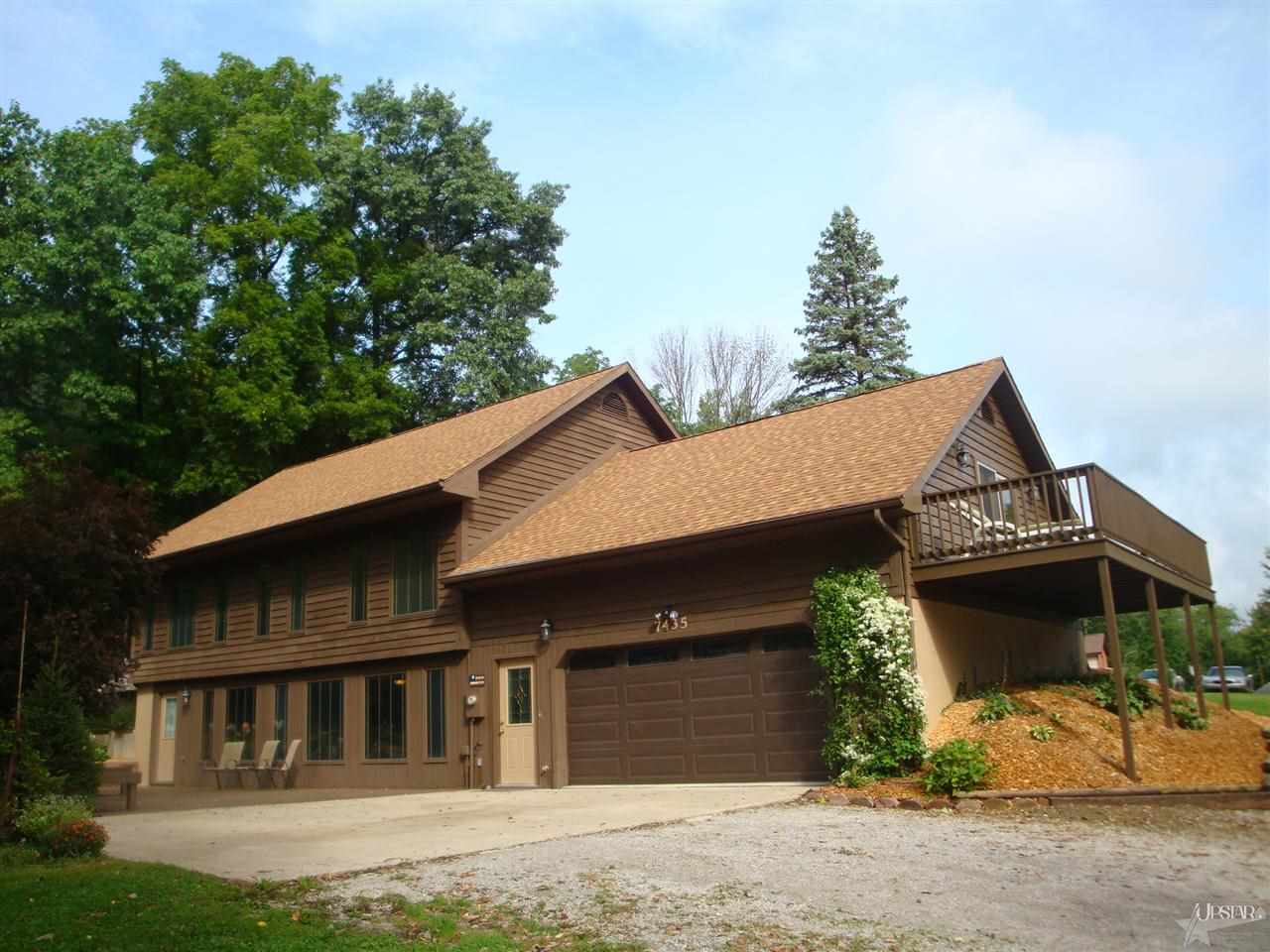 7435 N Brown Rd, Columbia City, IN 46725 photo 1