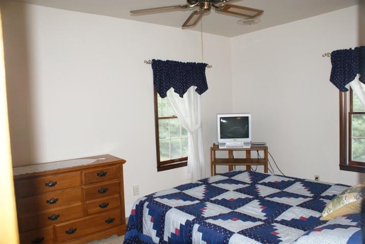 5566 Frame Rd, Newburgh, IN 47630 photo 9