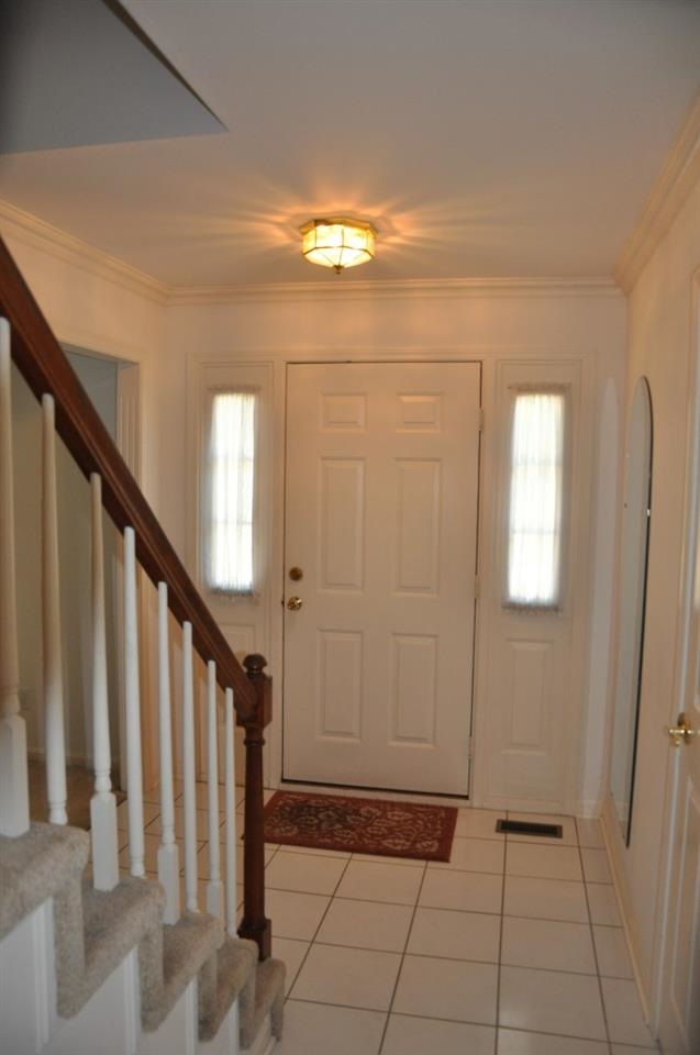 4715 Penfold St, Evansville, IN 47725 photo 2
