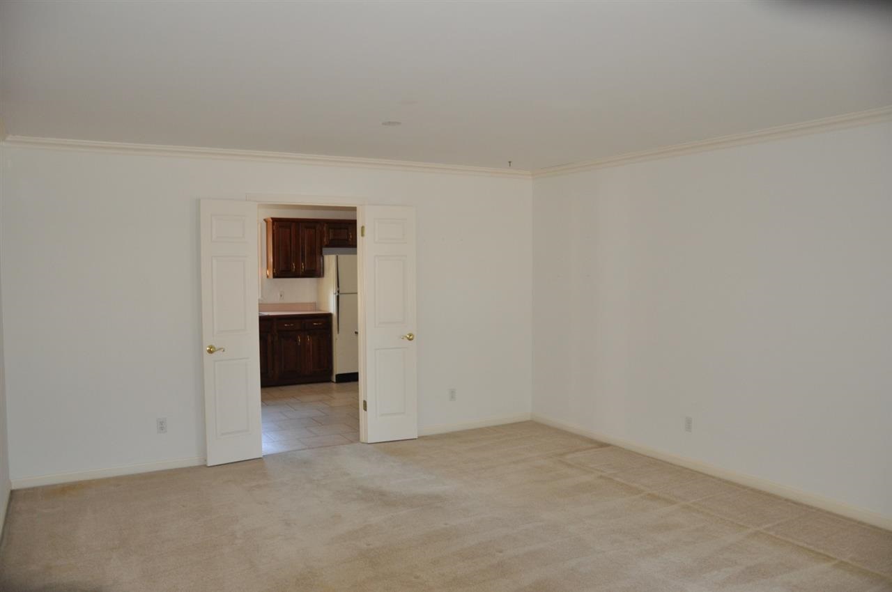 4715 Penfold St, Evansville, IN 47725 photo 3