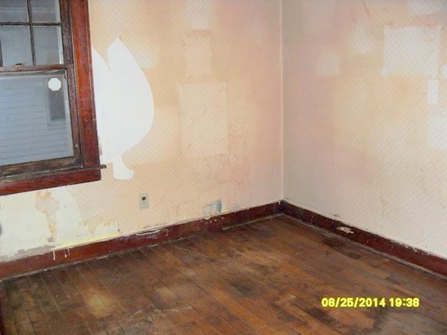 1019 E 4th St, Mishawaka, IN 46544 photo 7