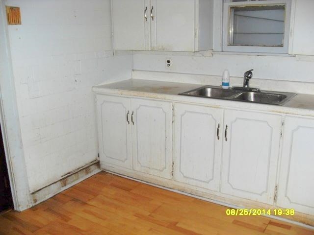 1019 E 4th St, Mishawaka, IN 46544 photo 5