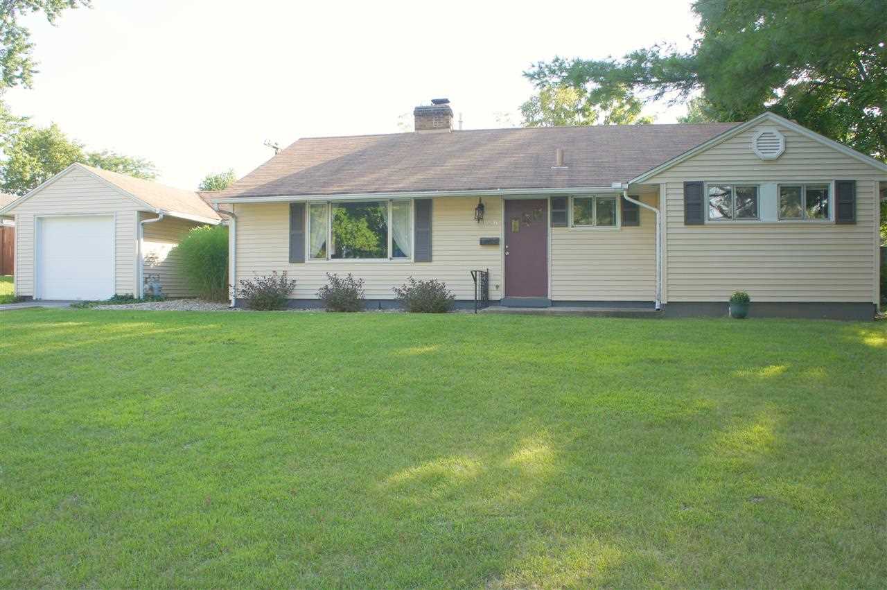 1638 Greenwood Dr, South Bend, IN 46614 photo 1