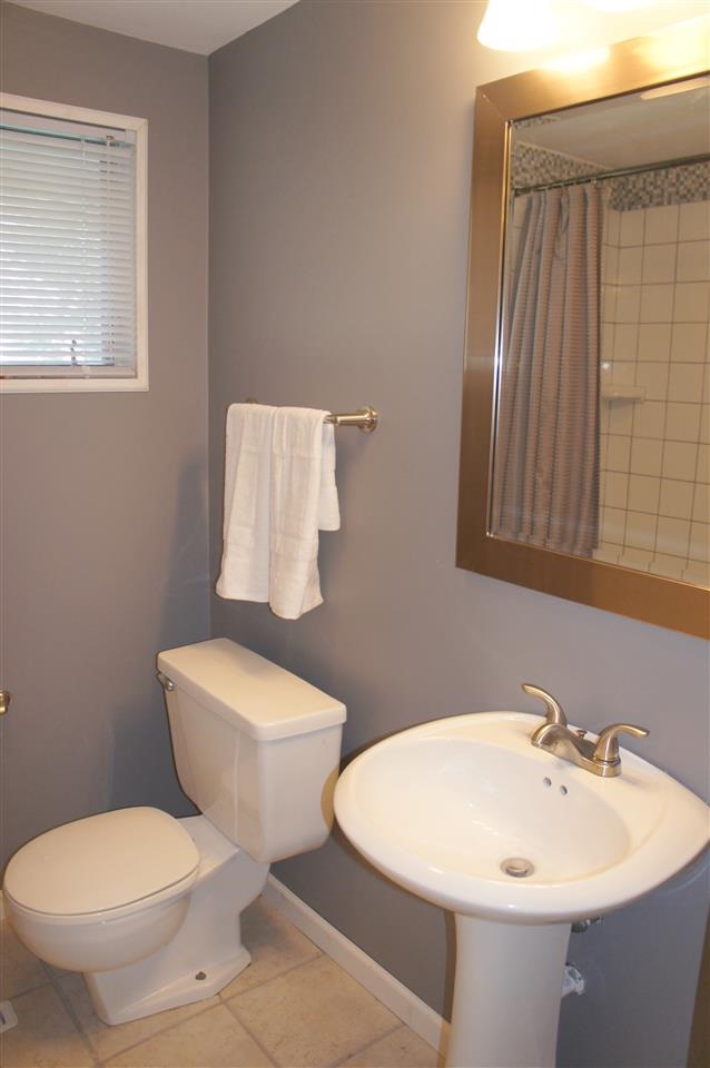 1638 Greenwood Dr, South Bend, IN 46614 photo 19