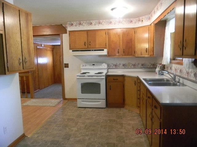 405 W Third, Fairmount, IN 46928 photo 11