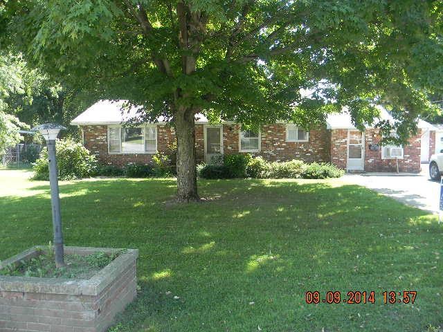 405 W Third, Fairmount, IN 46928 photo 1