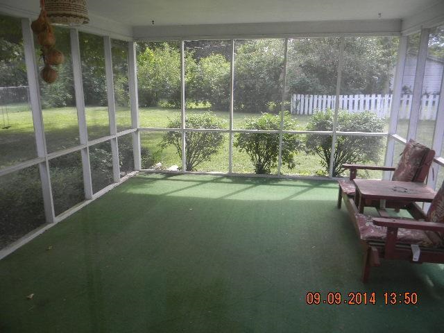 405 W Third, Fairmount, IN 46928 photo 4