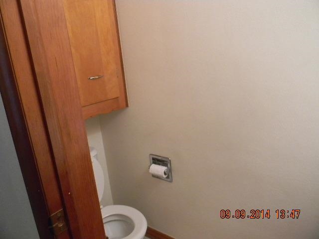 405 W Third, Fairmount, IN 46928 photo 9