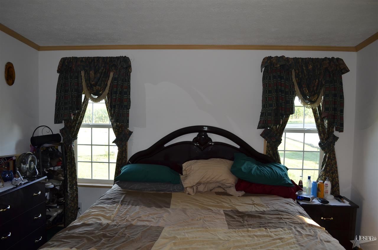 2580 W Wolf Lake Rd, Albion, IN 46701 photo 7