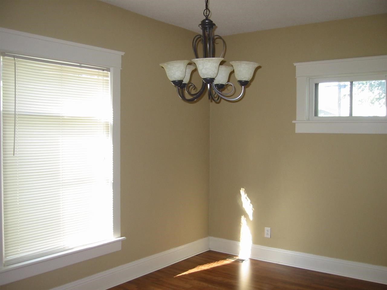 1712 Morton Ave, Elkhart, IN 46516 photo 9