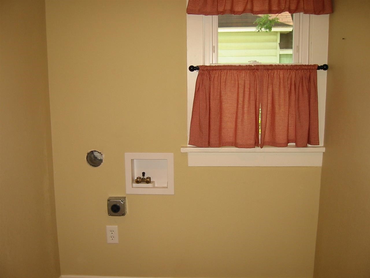 1712 Morton Ave, Elkhart, IN 46516 photo 21