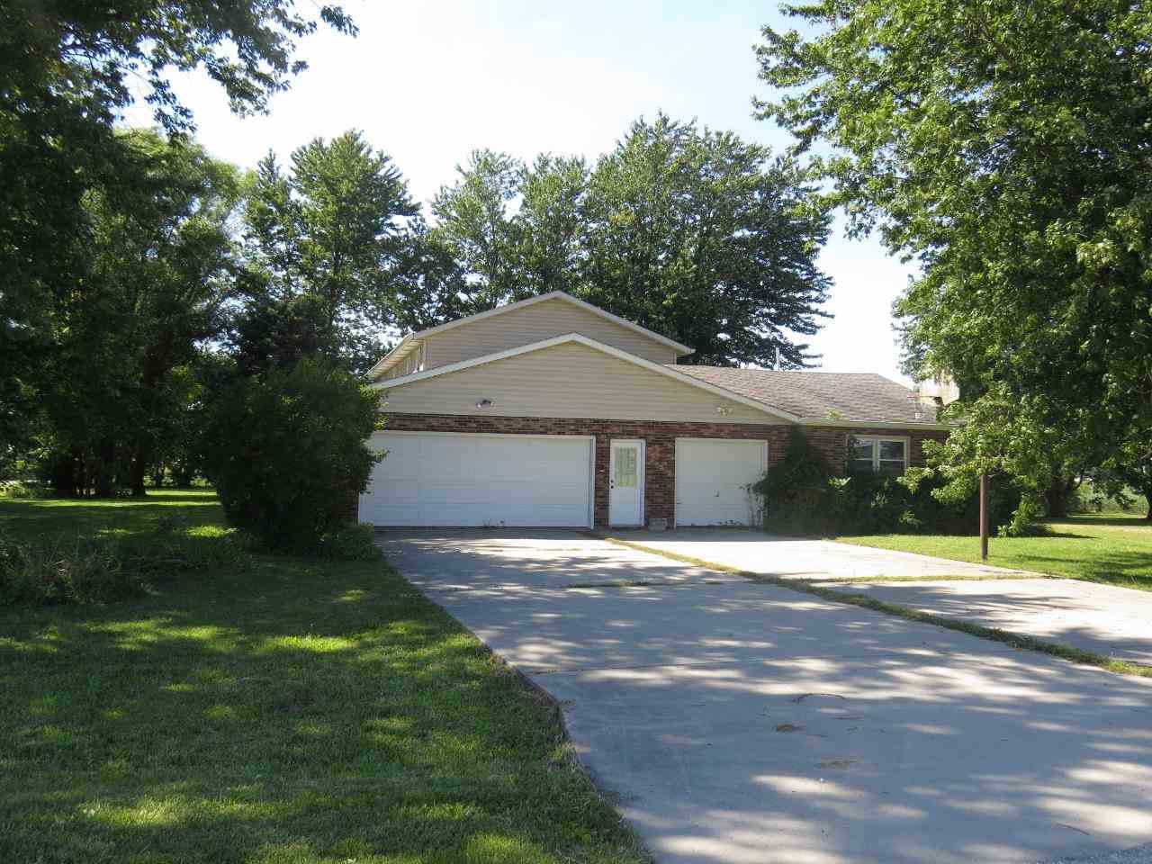 7960 E 200 S, Greentown, IN 46936 photo 2