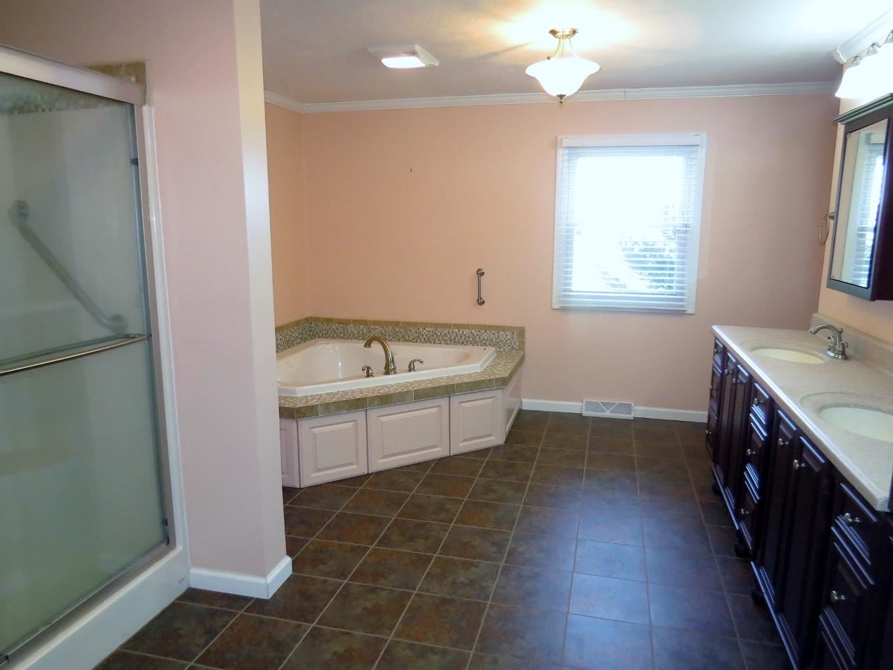 7960 E 200 S, Greentown, IN 46936 photo 10