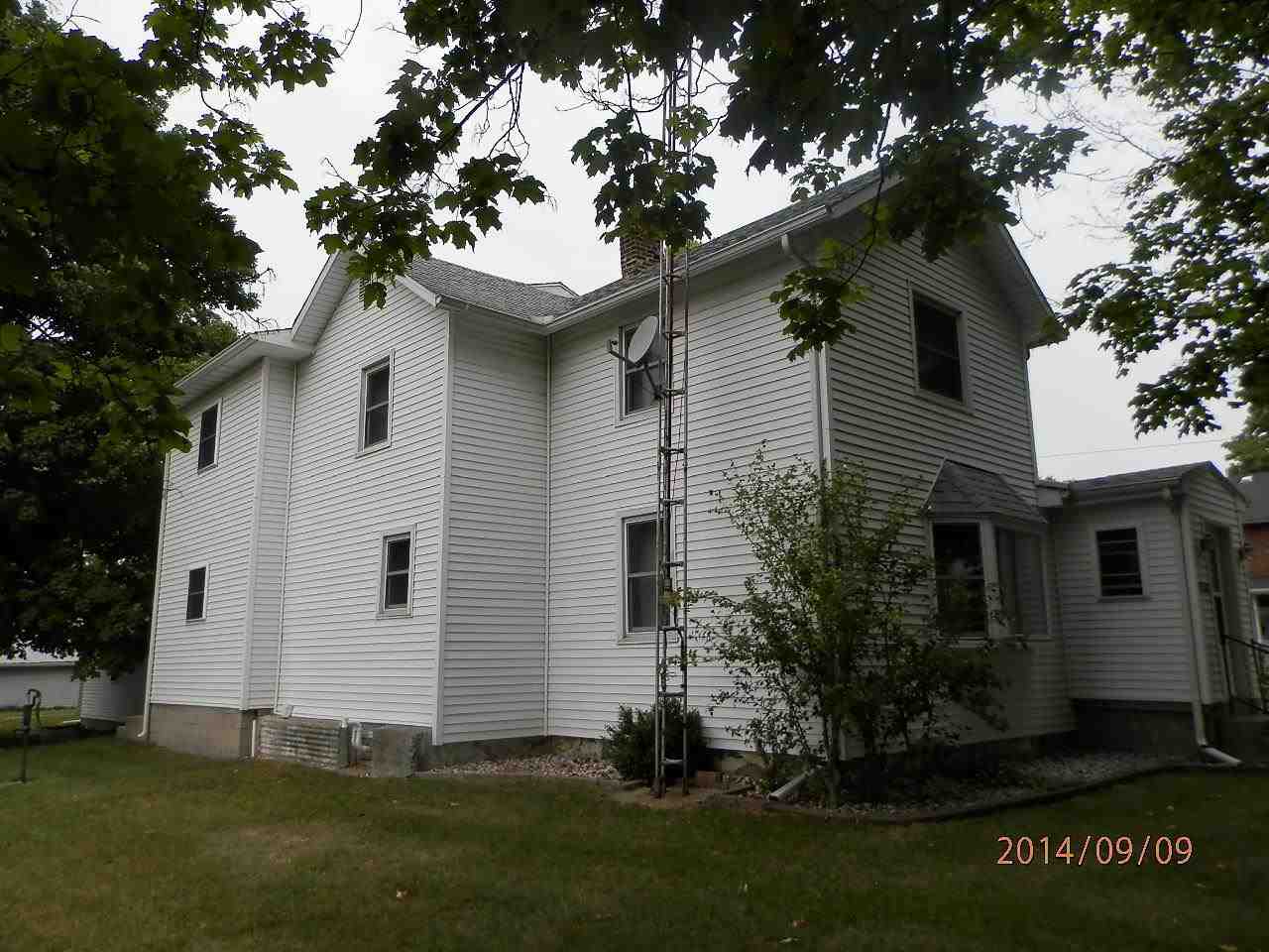 304 S Broad, Fremont, IN 46737 photo 3