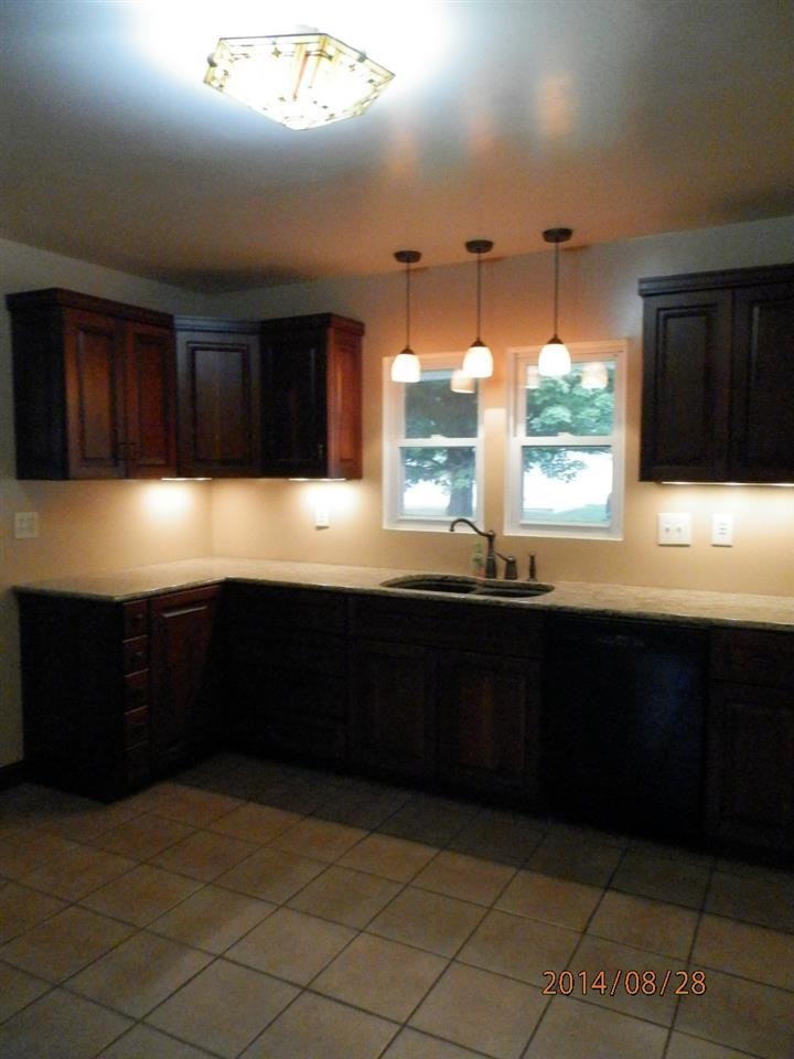 304 S Broad, Fremont, IN 46737 photo 23