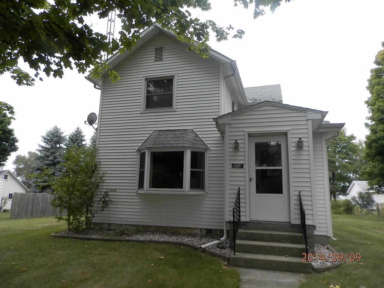 304 S Broad, Fremont, IN 46737 photo 1