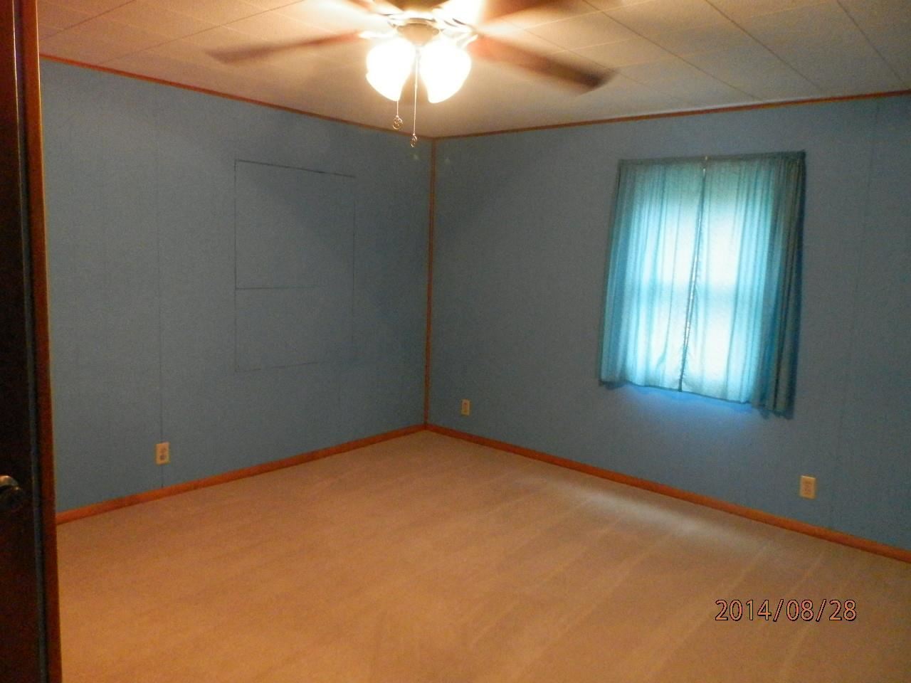 304 S Broad, Fremont, IN 46737 photo 11
