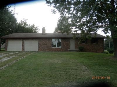 302 S Third St, Holland, IN 47541 photo 1