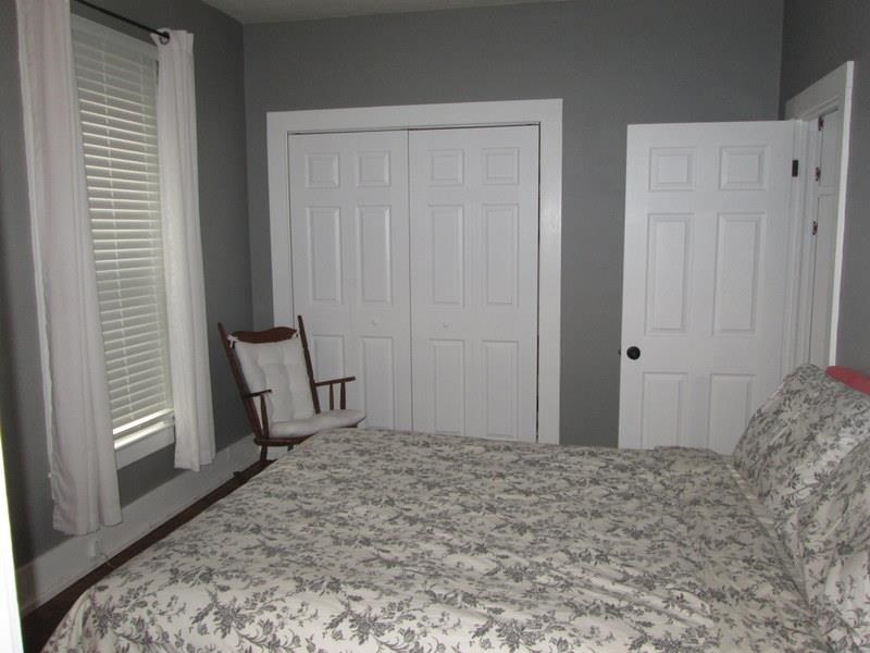 408 N Maryland St, Bremen, IN 46506 photo 12