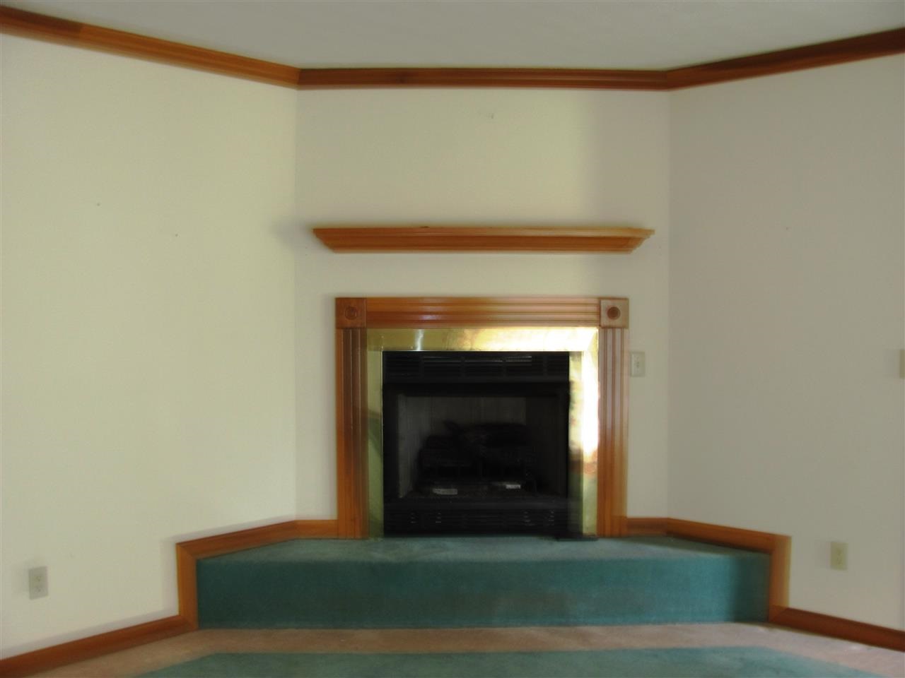 10525 Hickory Ln, Evansville, IN 47720 photo 6