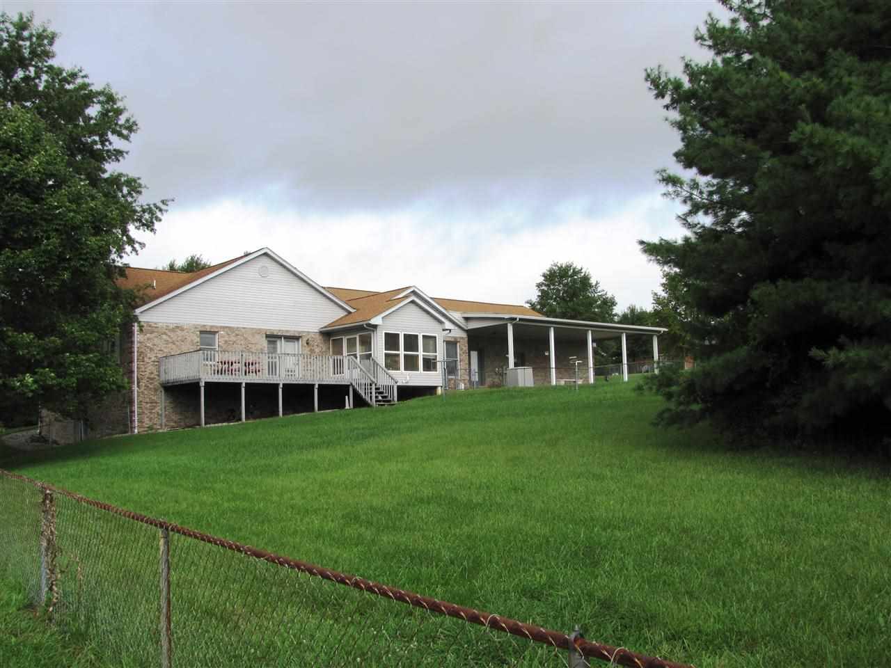 10525 Hickory Ln, Evansville, IN 47720 photo 14