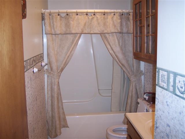 227 Eisenhower Pkwy, Warsaw, IN 46580 photo 13