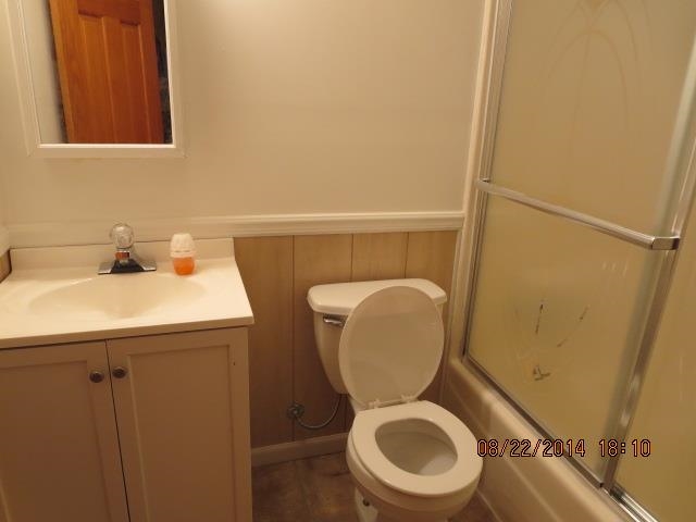 216 E Sycamore St, Dale, IN 47523 photo 6