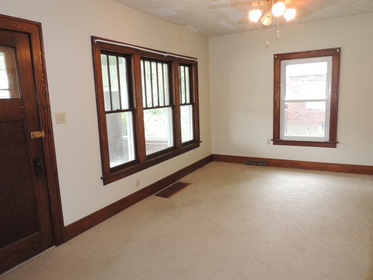 107 N Plank St, Rossville, IN 46065 photo 3