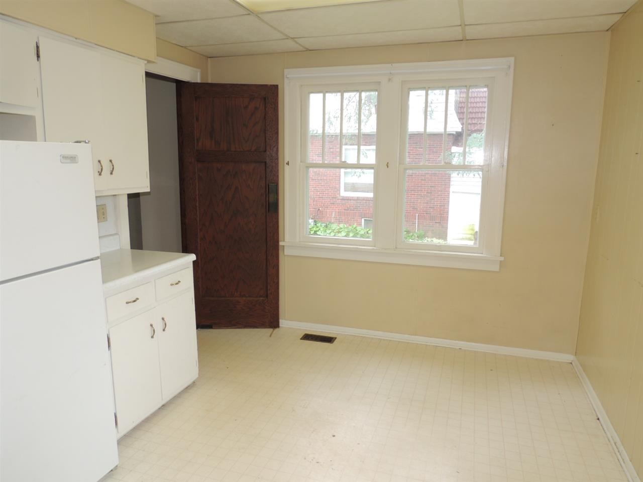 107 N Plank St, Rossville, IN 46065 photo 10